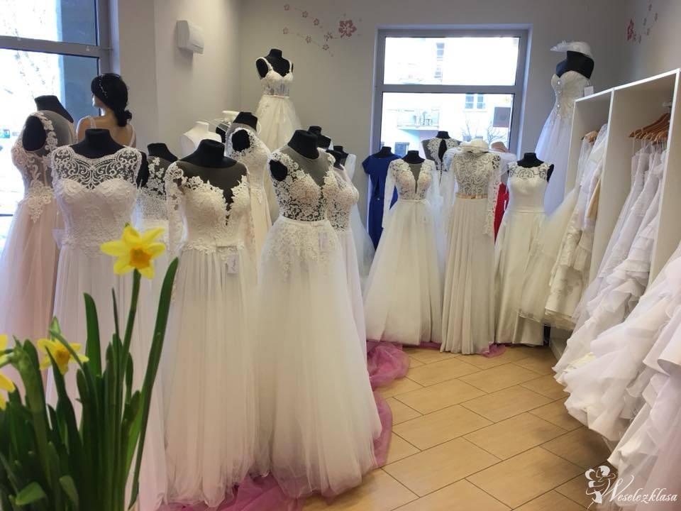 Scarlet Salon Mody Ślubnej i Wieczorowej | Salon sukien ślubnych Ostróda, warmińsko-mazurskie - zdjęcie 1