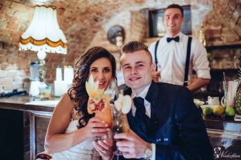 Cocktail Bar - obsługa barmańska wesel - wynajem barmanów/barów, Barman na wesele Białobrzegi