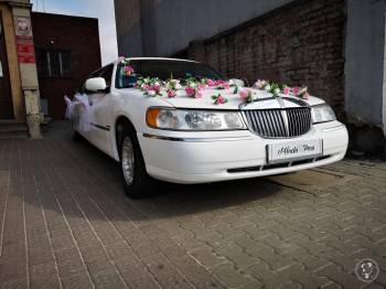 Limuzyna Lincoln Town Car z szoferem, Samochód, auto do ślubu, limuzyna Gliwice