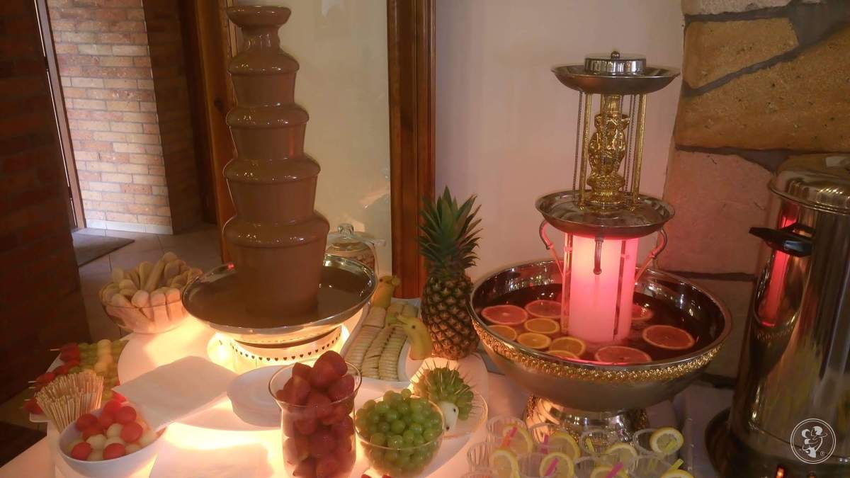 Fontanna czekoladowa, lody włoskie | Czekoladowa fontanna Chojnów, dolnośląskie - zdjęcie 1