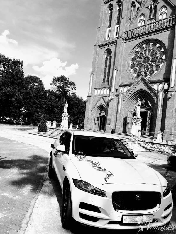 Jaguar F-Pace - LuxCAR - wynajem samochodów | Auto do ślubu Żory, śląskie - zdjęcie 1