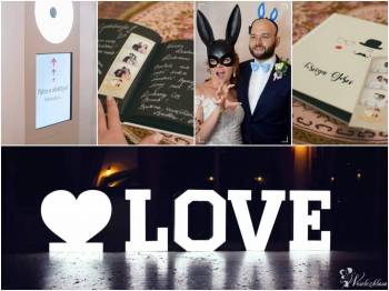Nowoczesna Fotobudka z Kabiną Led oraz Podświetlany Napis Love w Cenie, Fotobudka na wesele Świdwin