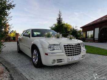 Biały Chrysler 300C 5.7 HEMI | Auto do ślubu Puławy, lubelskie