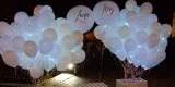 Fotobudka funshow, balony z helem, balony świecące, napis LOVE | Fotobudka na wesele Andrychów, małopolskie - zdjęcie 4