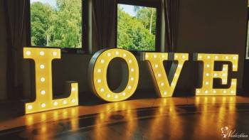 Świetlny napis LOVE - Idealny na dekorację ślubną! | Dekoracje światłem Gliwice, śląskie