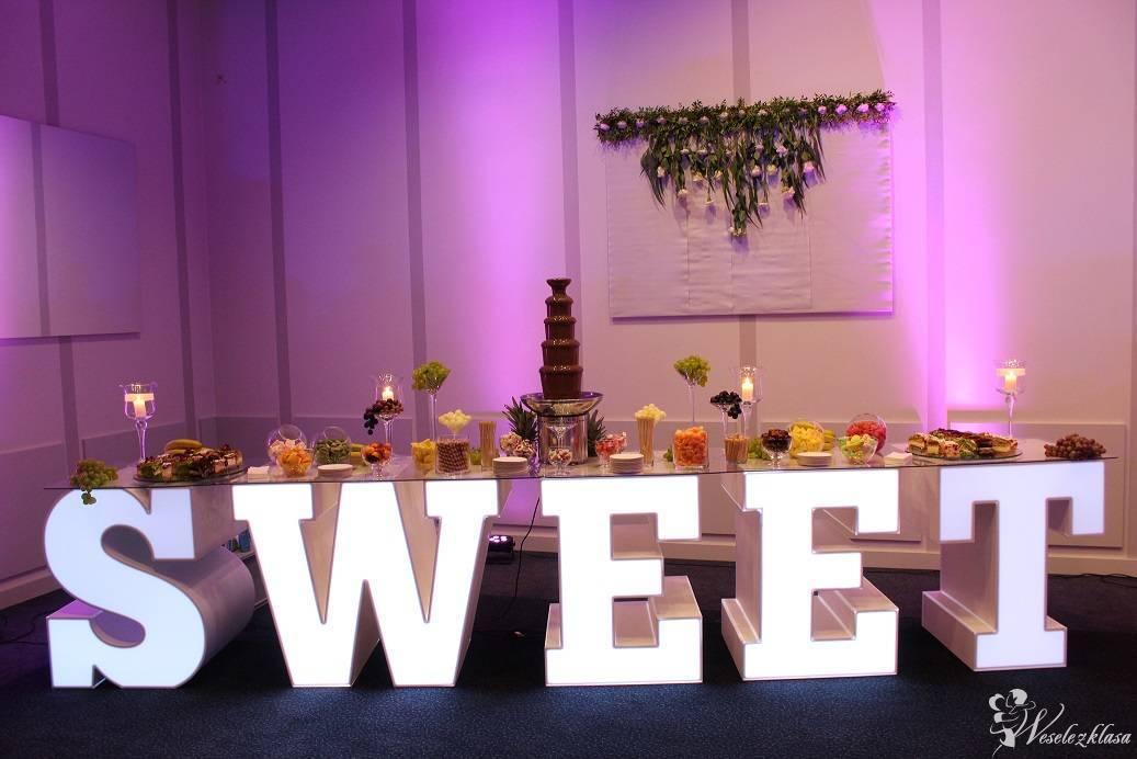 FONTANNA CZEKOLADOWA, napis Love, słodki stół Love, napis sweet, Legnica - zdjęcie 1