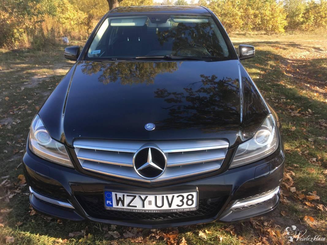 🥇 Czarny Mercedes C klasa Turbo do ślubu Warszawa ⭐