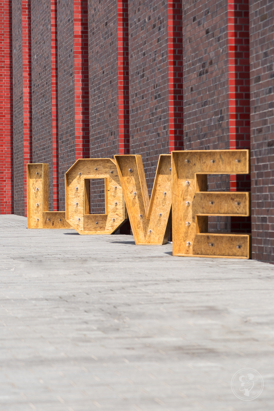 Napis LOVE - drewniany i podświetlany | Dekoracje światłem Katowice, śląskie - zdjęcie 1