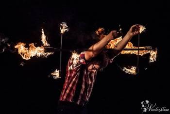Art of Glow - FireShow, Lightshow, Pirotechnika, Teatr ognia Pasym