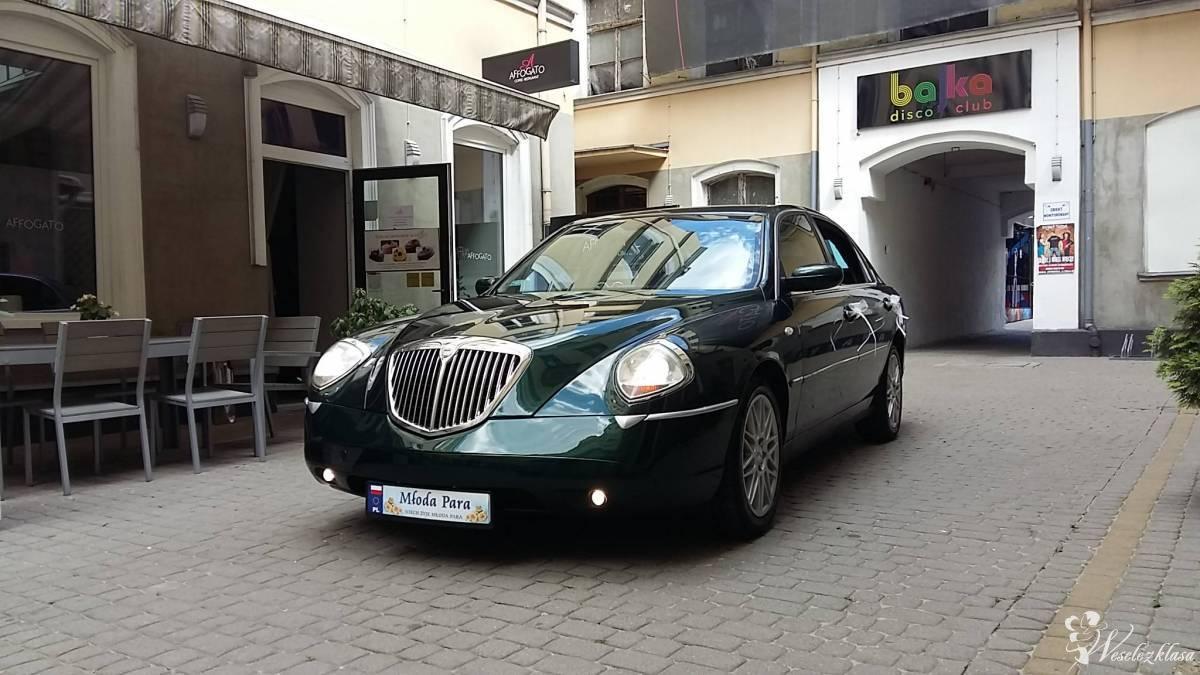 Auto - Lancia Thesis - Śluby Wesela Bale Wieczory Panien/Kawalerów VIP | Auto do ślubu Łódź, łódzkie - zdjęcie 1