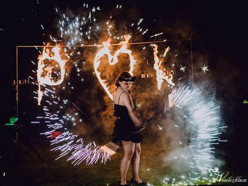 FLOW FIRESHOW - profesjonalne pokazy ognia, ponad 10 lat doświadczenia, Poznań - zdjęcie 1