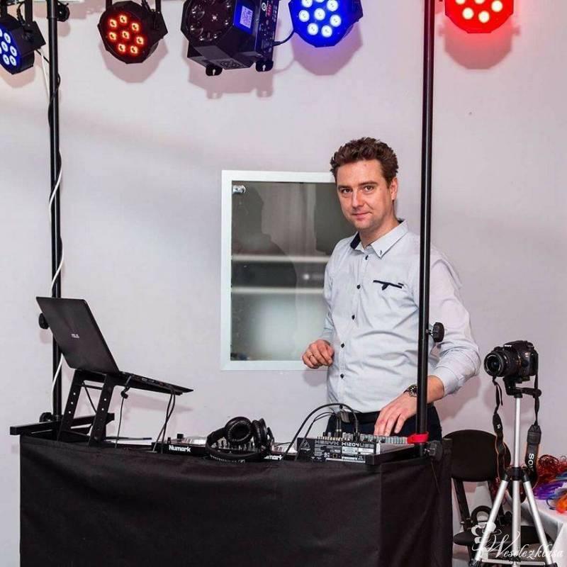Oprawa muzyczna imprez okolicznościowych | DJ na wesele Działdowo, warmińsko-mazurskie - zdjęcie 1