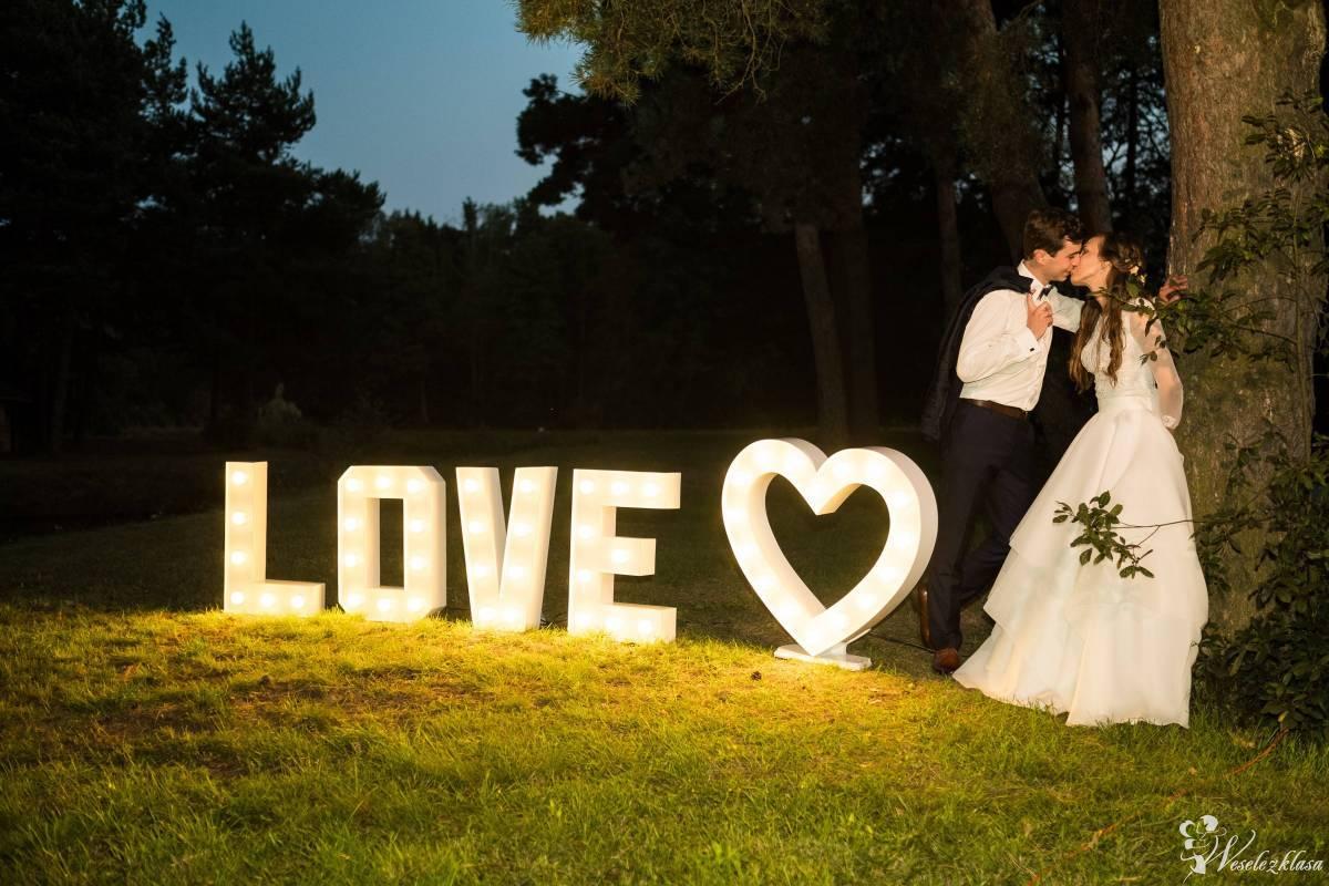 Dekoracja światłem LED | Wyjątkowy napis LOVE | CIĘŻKI DYM, Końskie - zdjęcie 1