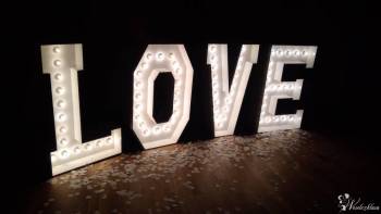 Podświetlany napis LOVE! Możliwy pakiet z Zaczarowaną Budką!, Napis Love Tarnów