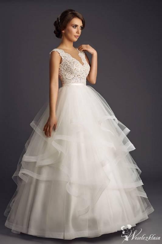 Vivien - Atelier Wedding Dresses Salon Sukni Ślubnych | Salon sukien ślubnych Kielce, świętokrzyskie - zdjęcie 1