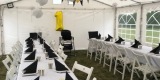 Namioty cateringowe bankietowe 5x8 5x10 białe drewniane krzesła, stoły | Wynajem namiotów Toruń, kujawsko-pomorskie - zdjęcie 5