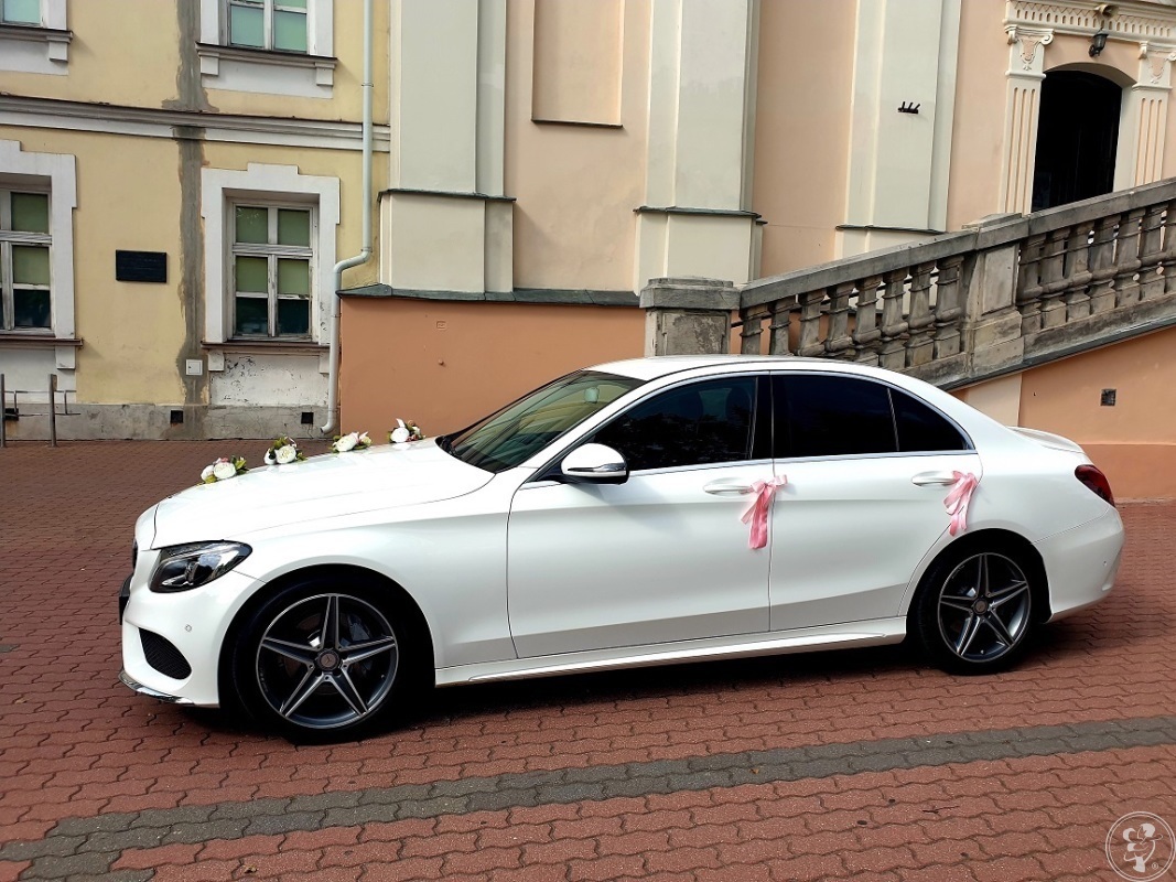 🥇 Auto Do Ślubu Biały Mercedes C W Pakiecie Amg Warszawa - ⭐ Opinie, Cena - Wesele Z Klasą Id:34784