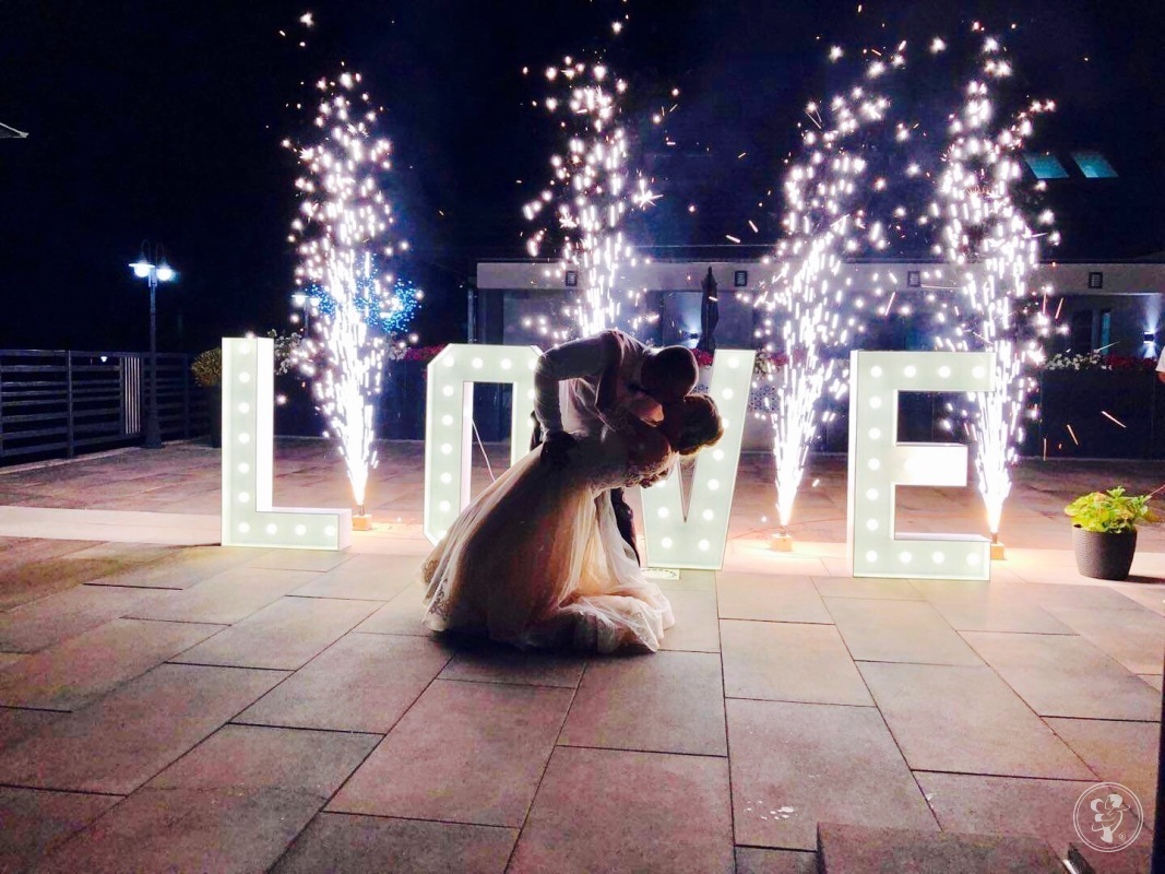Udane Party Organizacja Imprez Fotobudka taniec w chmurach napis Love, Warszawa - zdjęcie 1