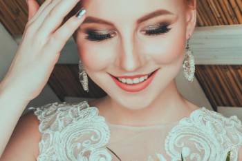 Licówki, wybielanie zębów - piękny uśmiech i białe zęby w dniu ślubu | Uroda, makijaż ślubny Będzin, śląskie