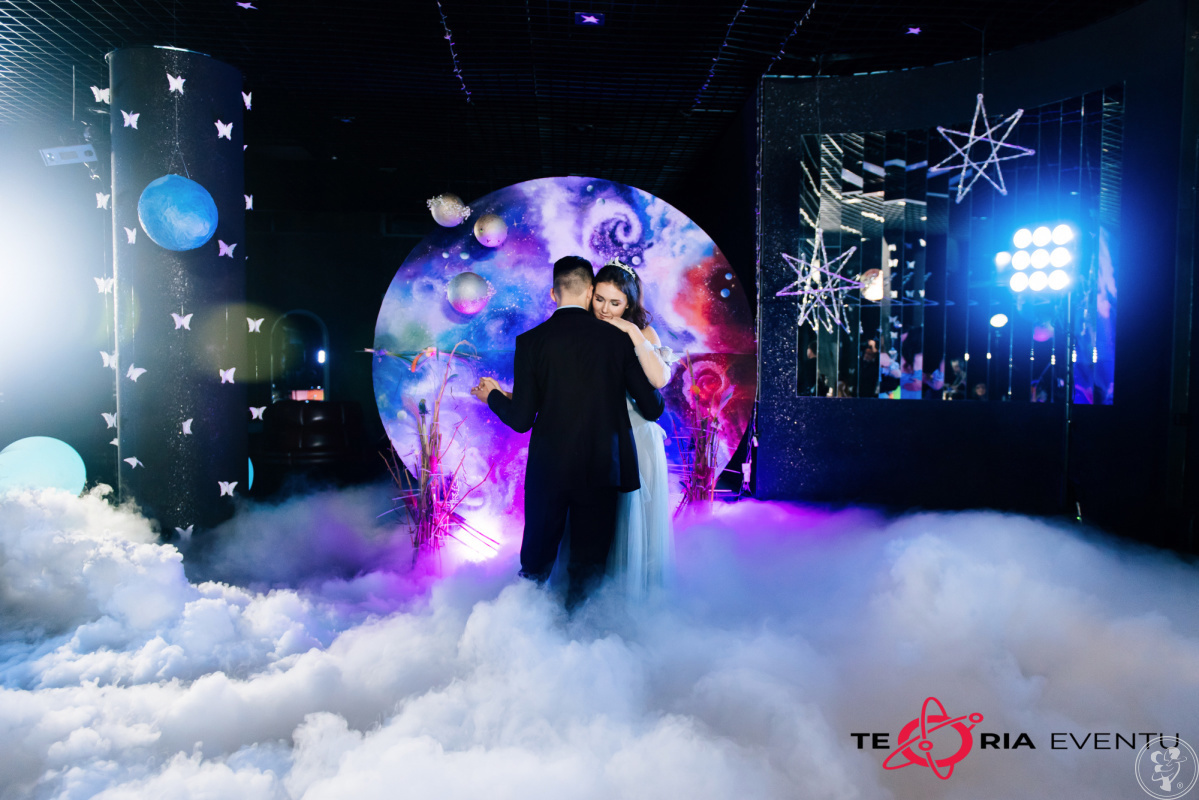 TeoriaEventu | Fotobudka | Ciężki dym | Bańki mydlane | LOVE MIŁOŚĆ, Puławy - zdjęcie 1