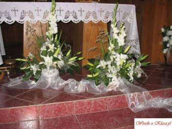 kwiaciarnia: dekoracja sal, kościołów, bukiety , Dekoracje ślubne Radków