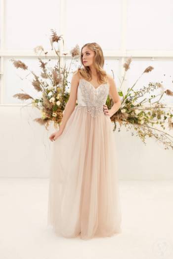 Autorskie suknie ślubne, wieczorowe i okolicznościowe HS-Dress