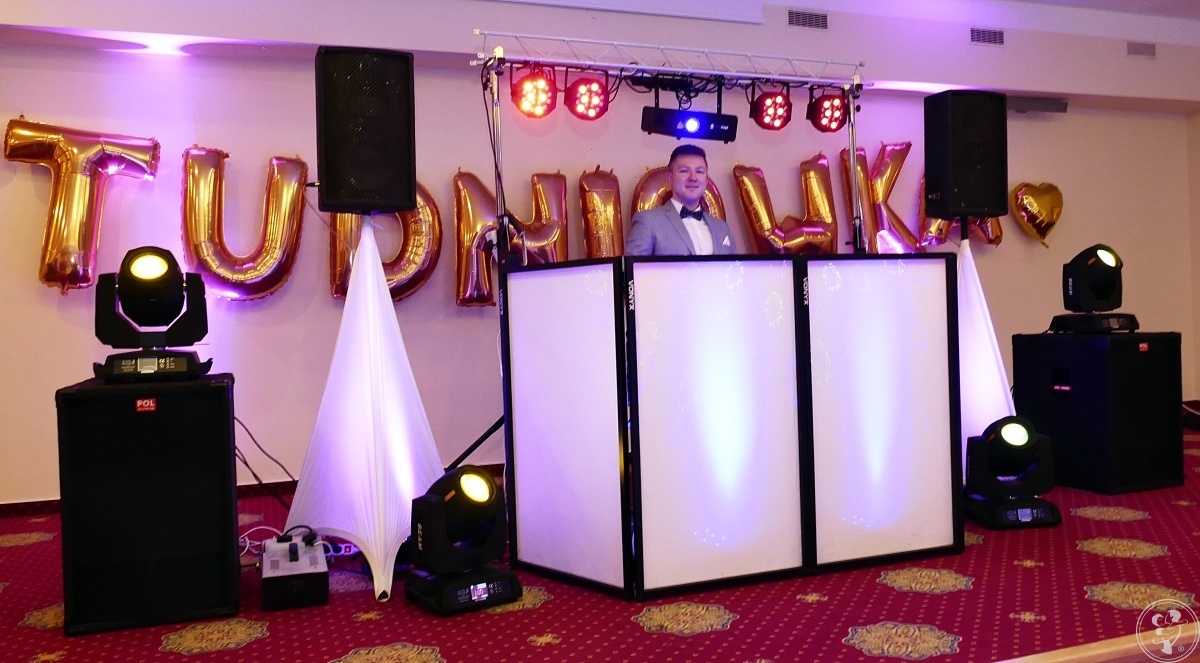DJ Grzechu + Wodzirej / Dekoracja Światłem / Napis Miłość / Wesele, Olsztyn - zdjęcie 1