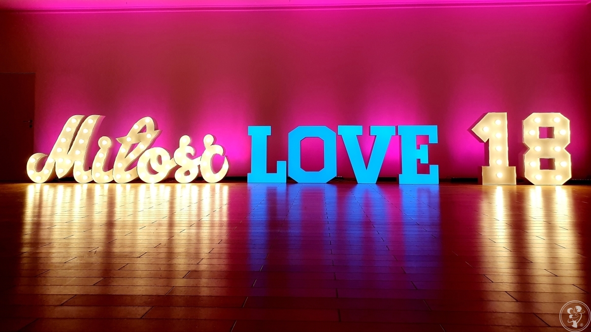 Dekoracja światłem, napis Miłość ,LOVE,ciężki dym, WSZYSTKO JASNE | Dekoracje światłem Bydgoszcz, kujawsko-pomorskie - zdjęcie 1