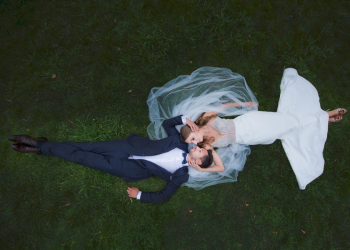 Wyjątkowe zdjęcia ślubne na których widać miłość.  Sylwia Fotografuje | Fotograf ślubny Katowice, śląskie