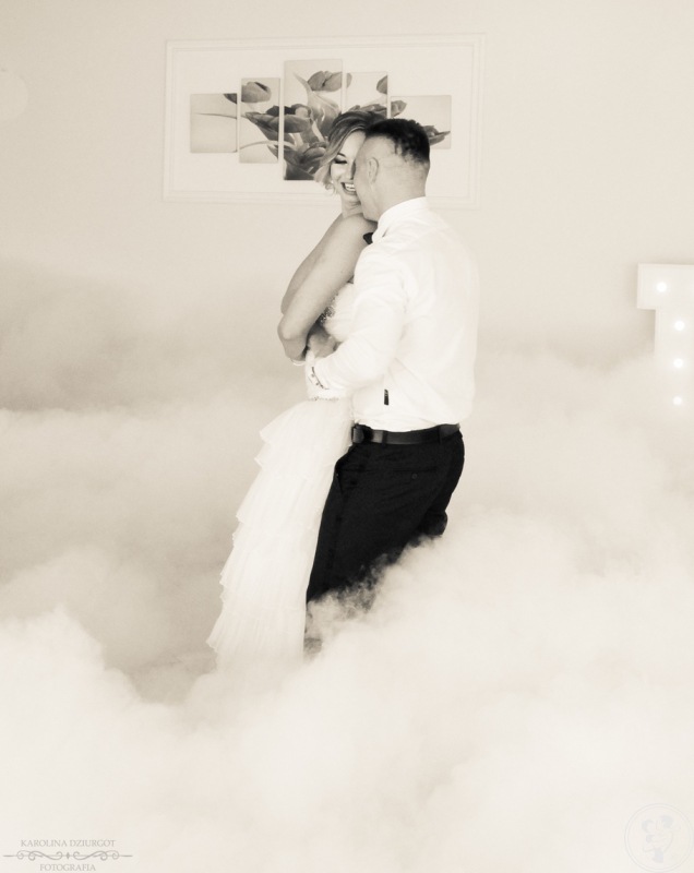 Ciężki Dym - TANIEC W CHMURACH | PIROTECHNIKA | NAPIS LOVE | FOTOBUDKA, Mielec - zdjęcie 1