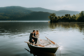 Emocjonujące reportaże, naturalne sesje plenerowe ♥︎Fidrygasy Wedding