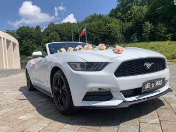 Biały Mustang Cabrio rav4 | Auto do ślubu Gorzów Wielkopolski, lubuskie