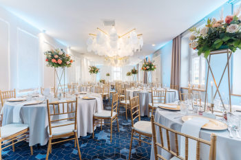 Piękne wesele Mozaika Resto Bar w Hotelu Apis, Sale weselne Niepołomice