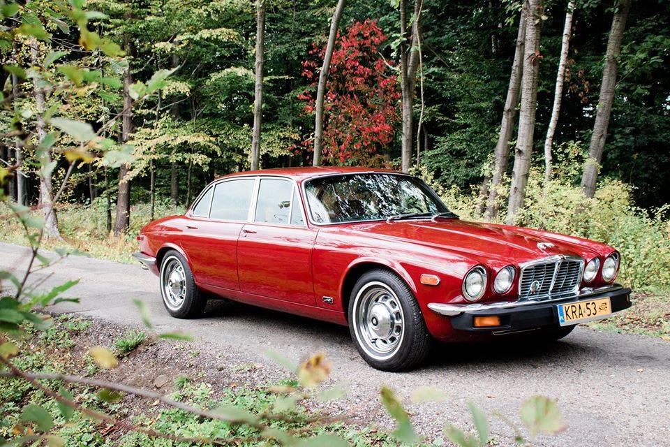 Czerwonym Jaguarem do Ślubu - Jaguar XJ6L 4.2 1977, Kraków - zdjęcie 1