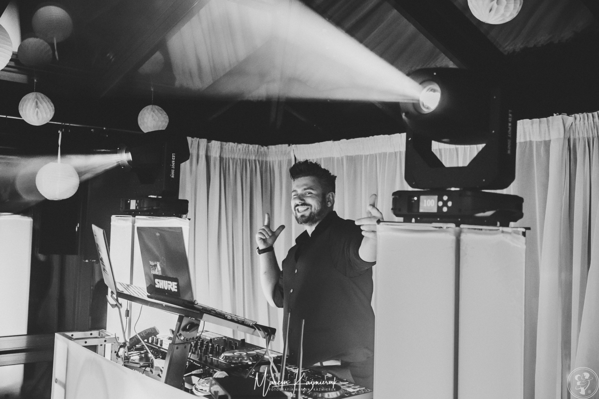 Konferansjer/ Wodzirej/ DJ Kokos (głos radiowy)-Agencja Imprezowa, Bolesławiec - zdjęcie 1
