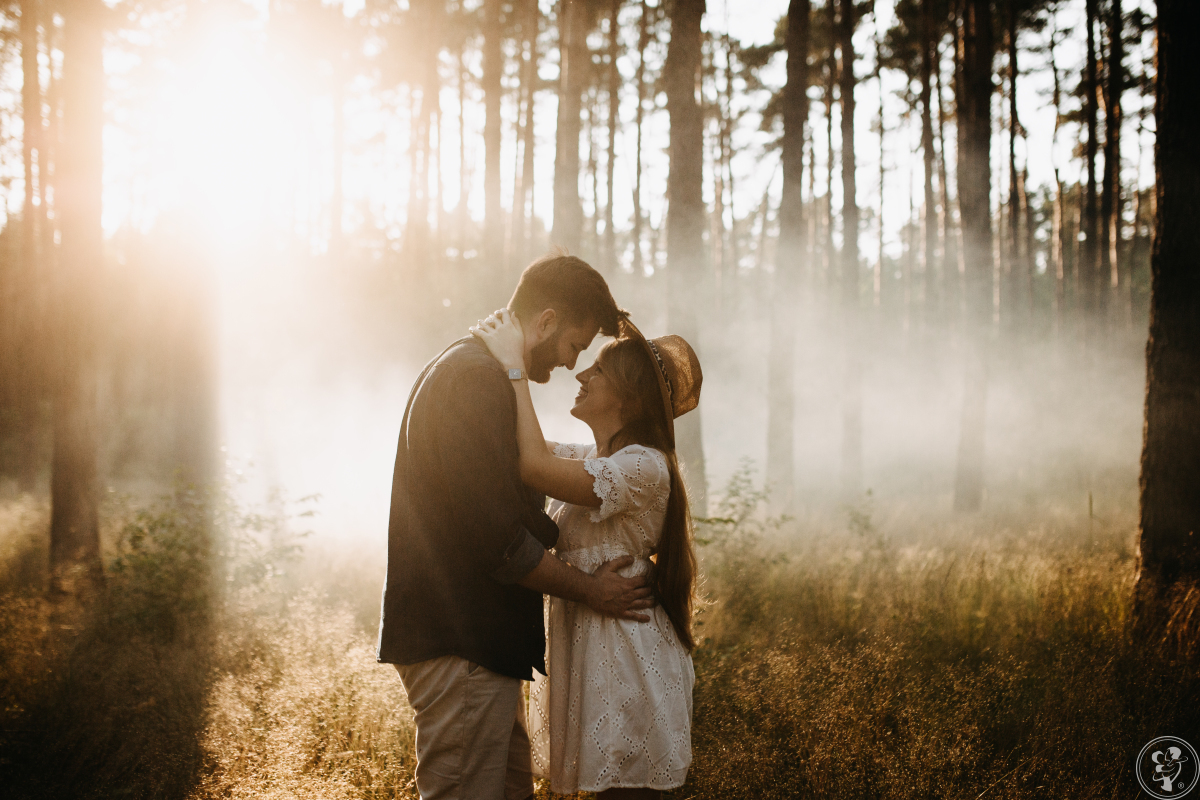 Alicja Dębek - Naturalna fotografia ślubna, Żmigród - zdjęcie 1