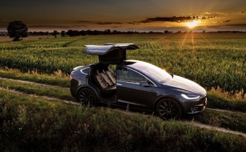 Auto do ślubu TESLA Model X Raven, Samochód, auto do ślubu, limuzyna Gołańcz