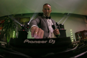 DJ Jakub Obst | DJ na wesele Września, wielkopolskie