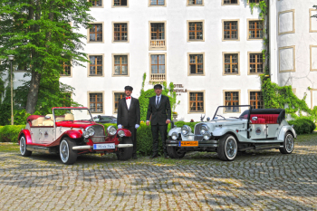 Auto Retro dla wyjątkowej Pary Młodej, Samochód, auto do ślubu, limuzyna Karlino