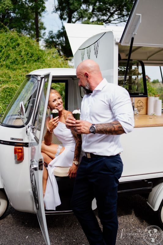 Lody na wesele z zabytkowego włoskiego Piaggio, Katowice - zdjęcie 1