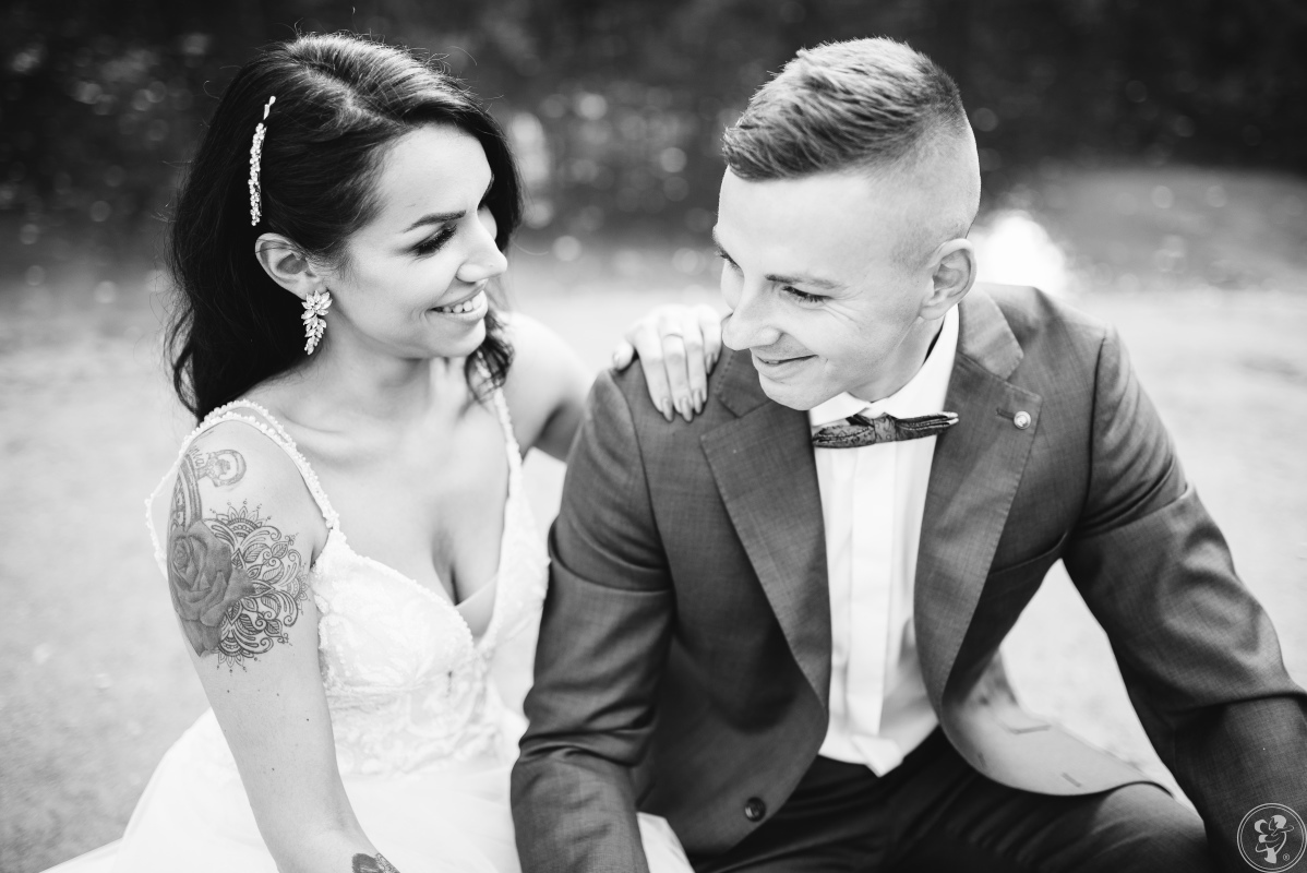 Fotografia Sandra Szudra jasna profesjonalna fotografia ślubna, Leszno - zdjęcie 1