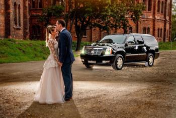 Auto do ślubu Cadillac Escalade V8 czarny przewóz VIP Polska i Europa | Auto do ślubu Pruszków, mazowieckie