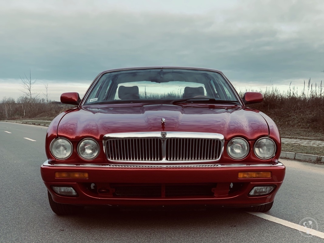 Klasykiem do ślubu - Jaguar XJ | Auto do ślubu Brodnica, kujawsko-pomorskie - zdjęcie 1