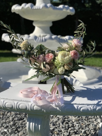 Kwiaciarnia „W DECHE” ——Ślub marzeń to Nasza Specjalność, Bukiety ślubne Żory