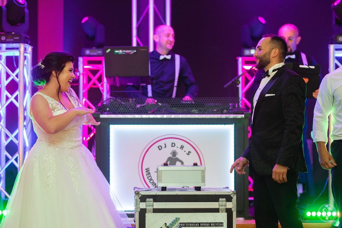 DJ D.R.S Wedding Events Group ciężki dym ,iskry sceniczne, Tarnów - zdjęcie 1
