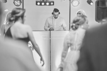 🥇 Muzycznewesele | Jakość i Doświadczenie 🥇, DJ na wesele Rudnik nad Sanem
