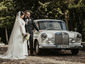 Biały Mercedes Skrzydlak | Auto do ślubu Garby, wielkopolskie