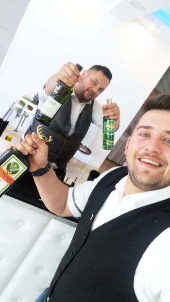 BarMania - DrinkBar - Barman na wesele - Mobilne bary Barmani, Barman na wesele Szydłowiec