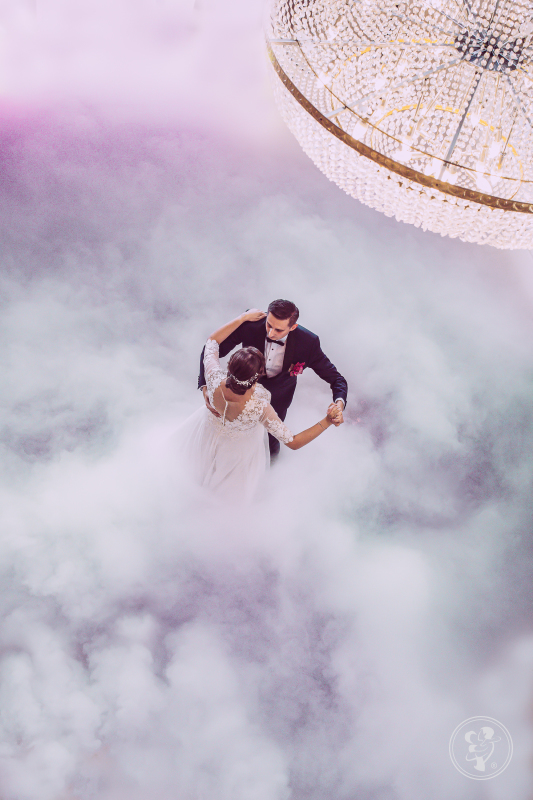 Ciężki dym - taniec w chmurach; bańki; iskry; LOVE; Miłość, Hrubieszów - zdjęcie 1