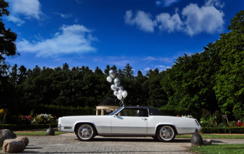 Cadillac Eldorado 1967 Diamond White - amerykański klasyk na Twój ślub | Auto do ślubu Warszawa, mazowieckie